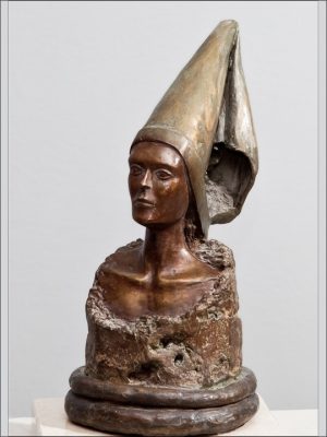 Bustos de bronce. Dama medieval.