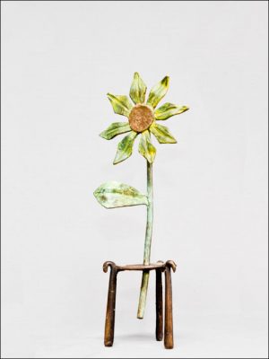 Esculturas de flores. Flor amarilla.